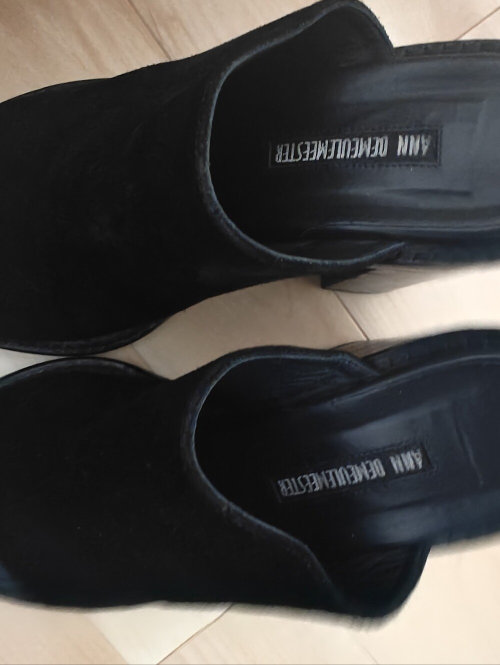 Ann Demeulemeester Black Velvet Slip-On Mules - Minimalist Block Heel Size 37